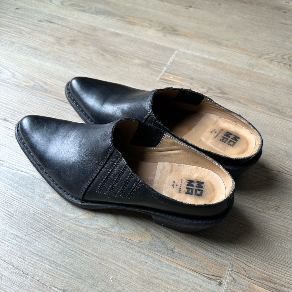 MOMA Black Leather Slip-On Shoes